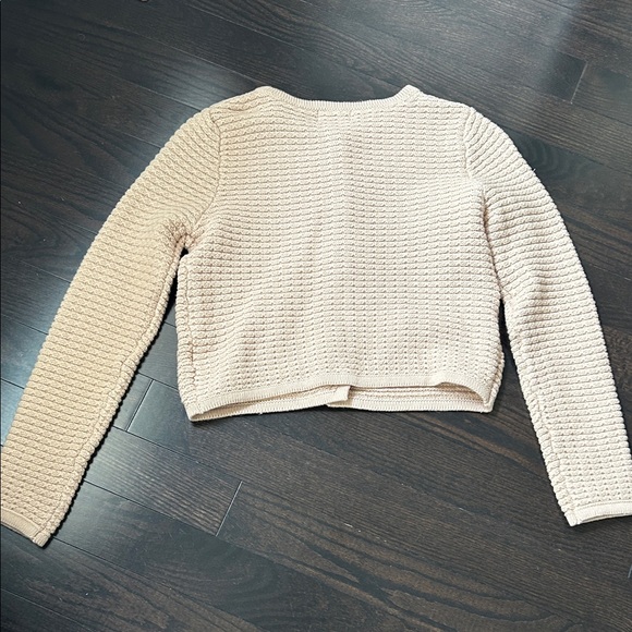 ⭐️Knit Gold Button Cardigan NWOT - Picture 12 of 12